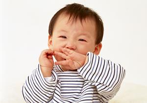 七五三の写真をスタジオで記念に撮る